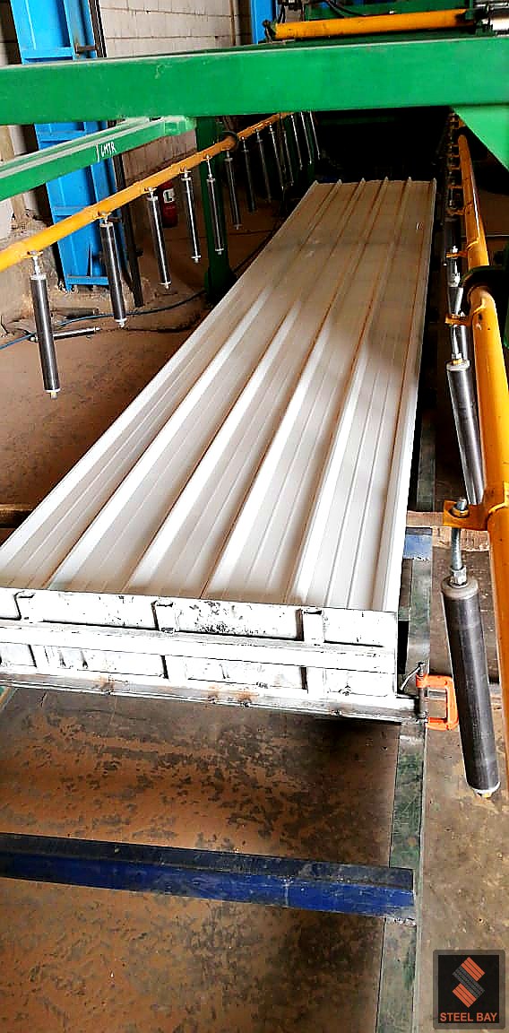 Sandwich panel production